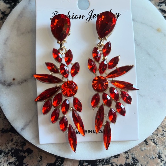 Red Dangling Pierced Earrings - Faux Ruby - Picture 6 of 7